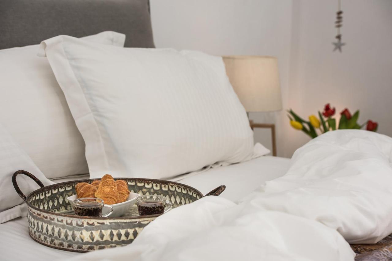 Adamant Suites (Adults Only) Fíra Kültér fotó